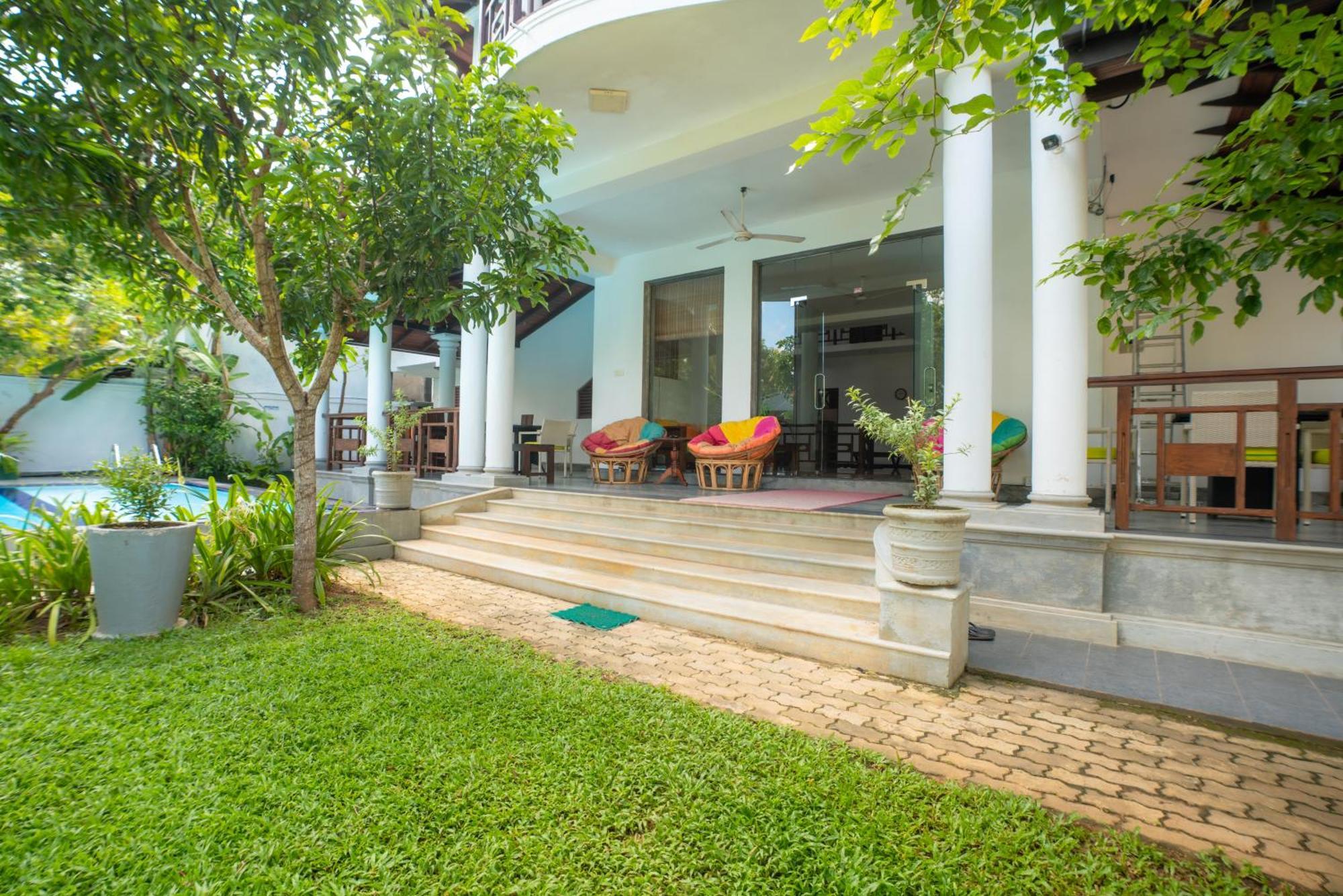 The Calm Of8 Hotel Unawatuna Exterior photo